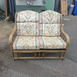 Sofa 2 Seater – . / Medium / Wood / .