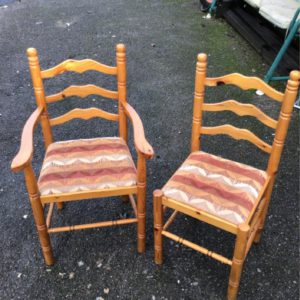 Chair Dining/ Kitchen – . / Medium / Wood / Tan