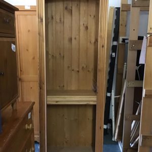 Shelves/Bookcase Large – . / . / Wood / Pine