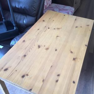 Kitchen Table – . / . / Wood / Pine