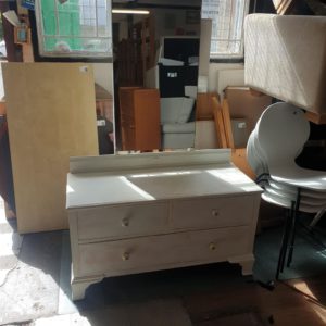 Dressing Table – . / . / Wood / White