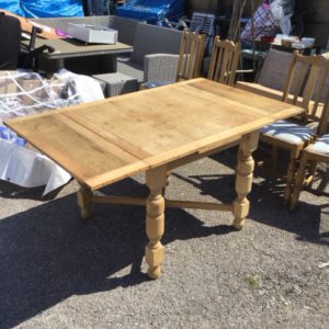 Dining Table Large – . / Large / Wood / .