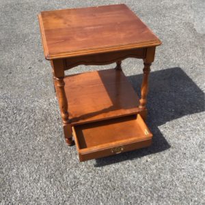 Bedside Cupboard / Table – . / . / Wood / Pine