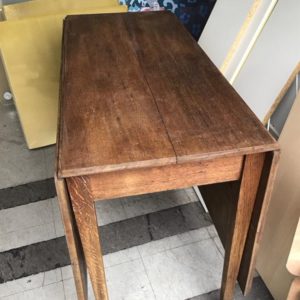 Kitchen Table  – Drop Leaf – . / . / Wood / Dark Brown