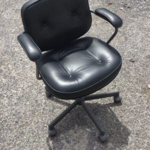 Office Chair – . / . / . / Black