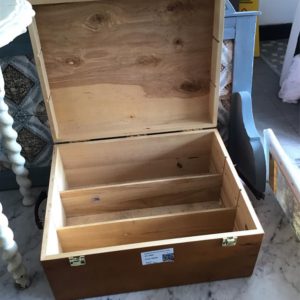Storage Box Fabric Top (Broken Handle) – . / . / Wood / .