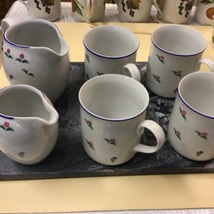 Set Of 4 Mugs & 2 Jugs large and small