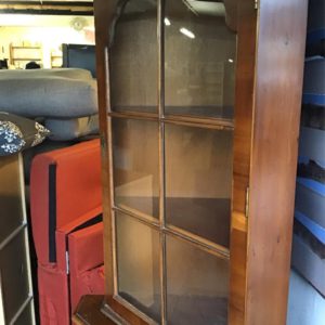 Corner Unit – triangular – . / . / Wood / Dark Brown