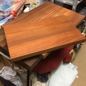 Chopping board – . / Medium / Wood / Dark Brown