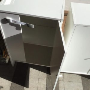 Cabinet Small – . / . / Wood / White