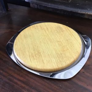 Mid century circular cheeseboard – . / . / Wood / .