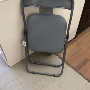 Fold Up Chair – . / . / . / Grey