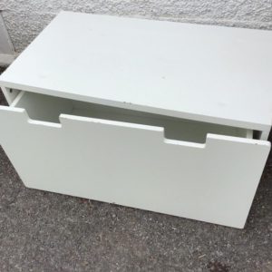 Storage Trunk/Box/Ottoman – . / . / . / White