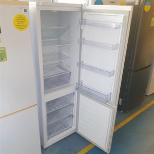 Fridge/Freezer – over 5 ft (2.A) – CSG3571W – Beko / . / . / .