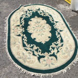 RUG Medium – Oval  – . / . / . / Green
