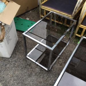 Table / Occasional – . / Medium / Glass / .