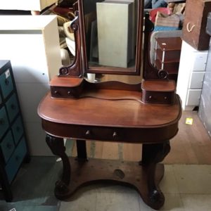 Dressing Table – . / Medium / Wood / Dark Brown