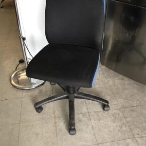 Office Chair – . / . / Fabric / Black