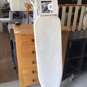 Ironing Board – . / Medium / Metal / White