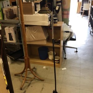 Floor / Tall Lamp – . / . / Metal / Black