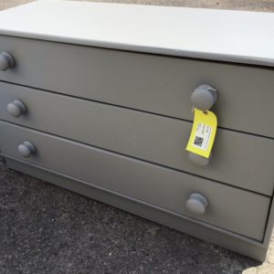 Chest Of Drawers Small (3 Drawers Or Fewer) gray – . / . / Wood / Grey