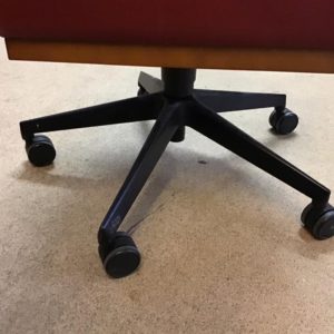 Office Chair – Leather- static height  – . / . / Leather / Red
