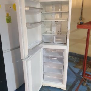 Fridge/Freezer – over 5 ft (2.A)ff187w – Hotpoint / . / . / .