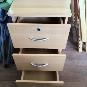 Filing Cabinet – . / Medium / Composite / Pine
