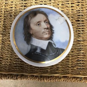 BRICABRAC Oliver Cromwell Pot
