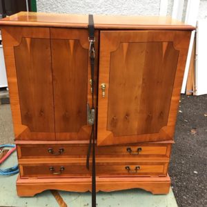 Tv Unit – tall – . / . / Wood / Tan