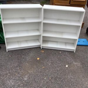 Shelves/Bookcase Small (each) – . / Medium / Wood / White