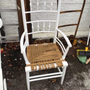 Armchair – . / Medium / Wood / White