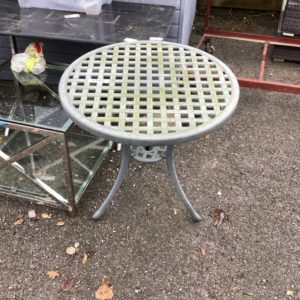 Garden Table – . / Small / Metal / Grey