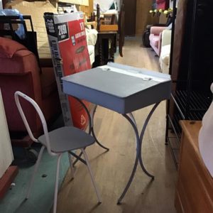 Child Desk with Chair