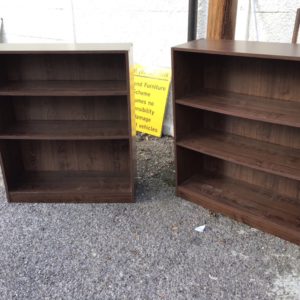 Shelves/Bookcase Small – . / . / . / Dark Brown