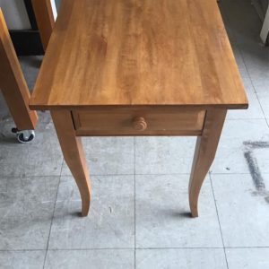 Occasional table refinished – . / . / Wood / Dark Brown