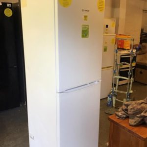 Fridge/Freezer – over 5 ft (2.A) – KGN34VW25G – Bosch / . / . / White