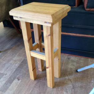 Plant stand – . / . / Wood / .