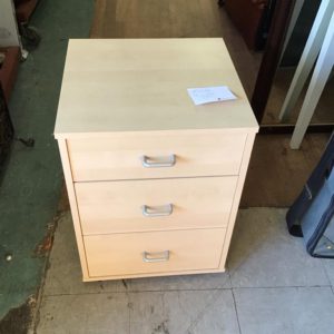 Chest Of Drawers Small (3 Drawers Or Fewer) – . / Medium / Composite / Beige