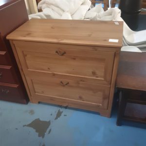 Chest Of Drawers – . / Medium / Composite / Pine