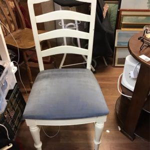 Chair Dining/ Kitchen – . / . / Wood / White