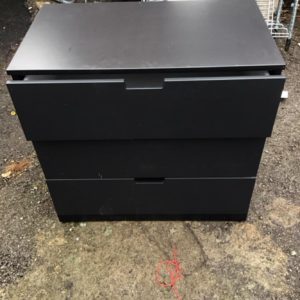 Chest Of Drawers Small (3 Drawers Or Fewer) – . / Medium / Composite / Black