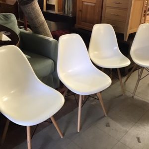 Chair Dining/ Kitchen – . / . / . / White