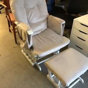 Rocking chair and stool – . / Medium / Fabric / White