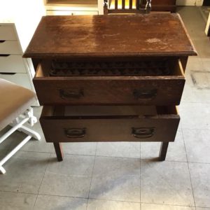 Chest Of Drawers Small (3 Drawers Or Fewer) – . / Medium / Wood / .