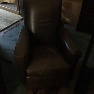 Armchair EACH – . / Medium / Leather / Dark Brown