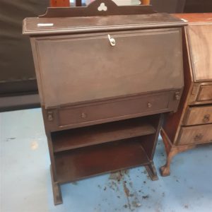 Cabinet Bureau – . / Medium / Wood / Dark Brown