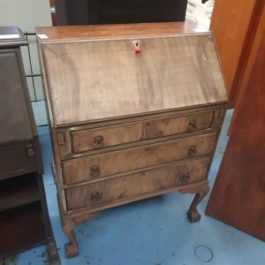 Cabinet Bureau – . / Medium / Wood / Dark Brown