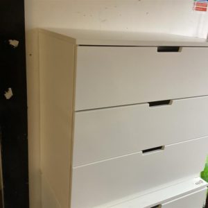 Chest Of Drawers Small (3 Drawers Or Fewer) – . / . / . / White