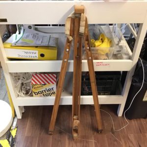 Portable Easel – . / . / Wood / .